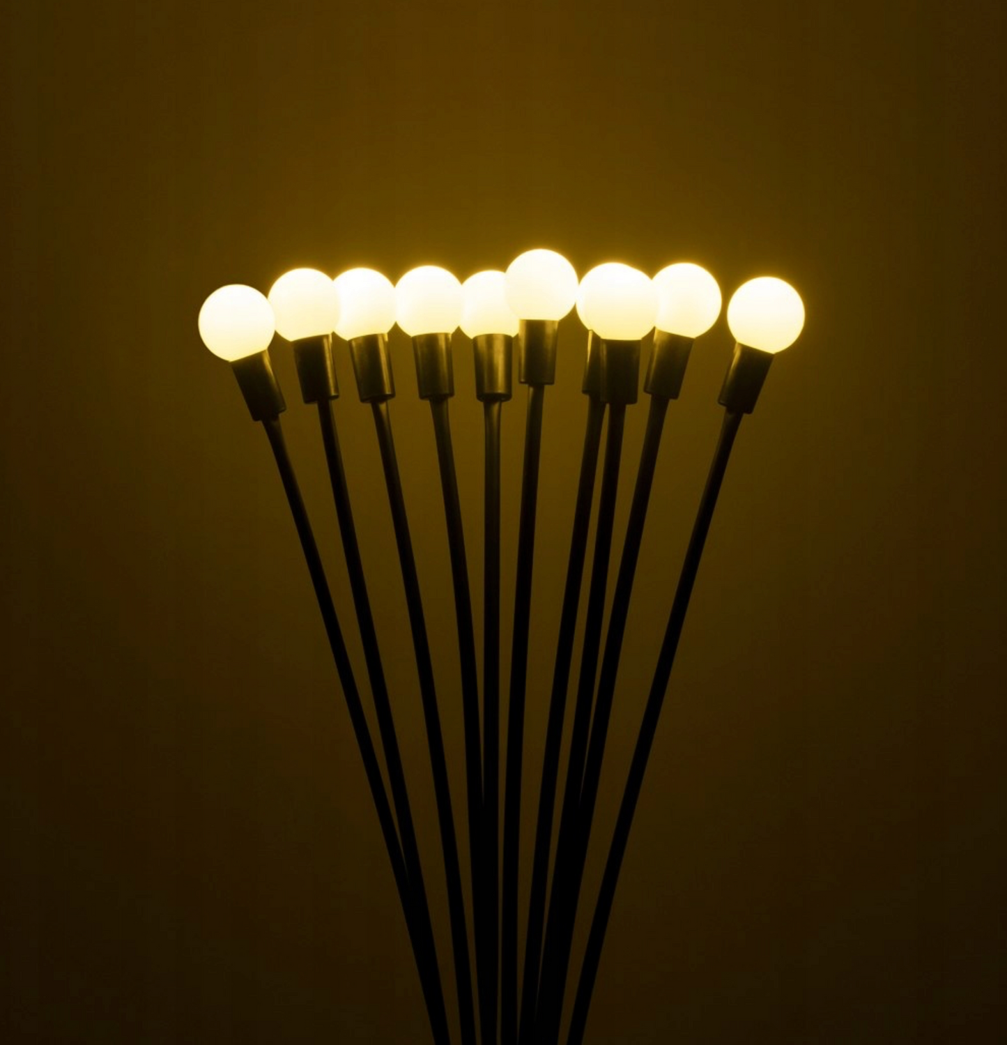 Aurinkokäyttöiset Firefly-valot – Parvekkeelle ja puutarhaan