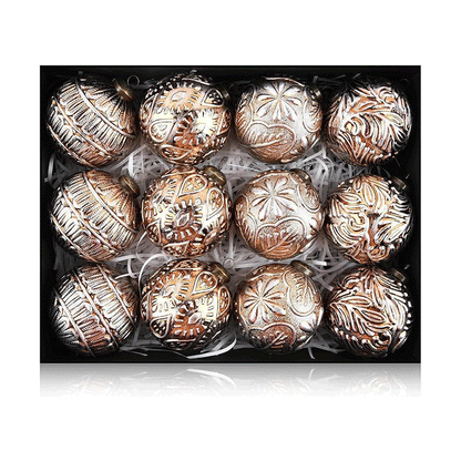 Regalia – Julgranskulor med Reliefmönster (12-pack)