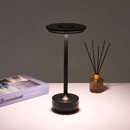 Elegant Touch™ – Trådlös designlampa med dimmer